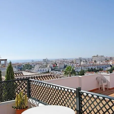 Miramar F 빌라 네르하